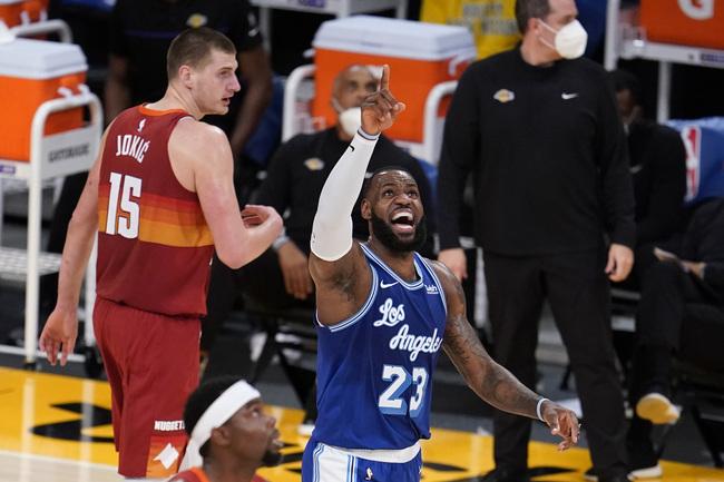 詹皇又打出瘋狂一戰！賽後談到今年的明星賽，詹姆斯卻很反感：我毫無興趣！-黑特籃球-NBA新聞影音圖片分享社區