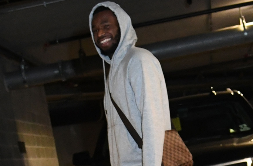 籃網大戰勇士!杜蘭特低頭入場哈登成焦點,庫里維金斯忘戴口罩?-黑特籃球-NBA新聞影音圖片分享社區