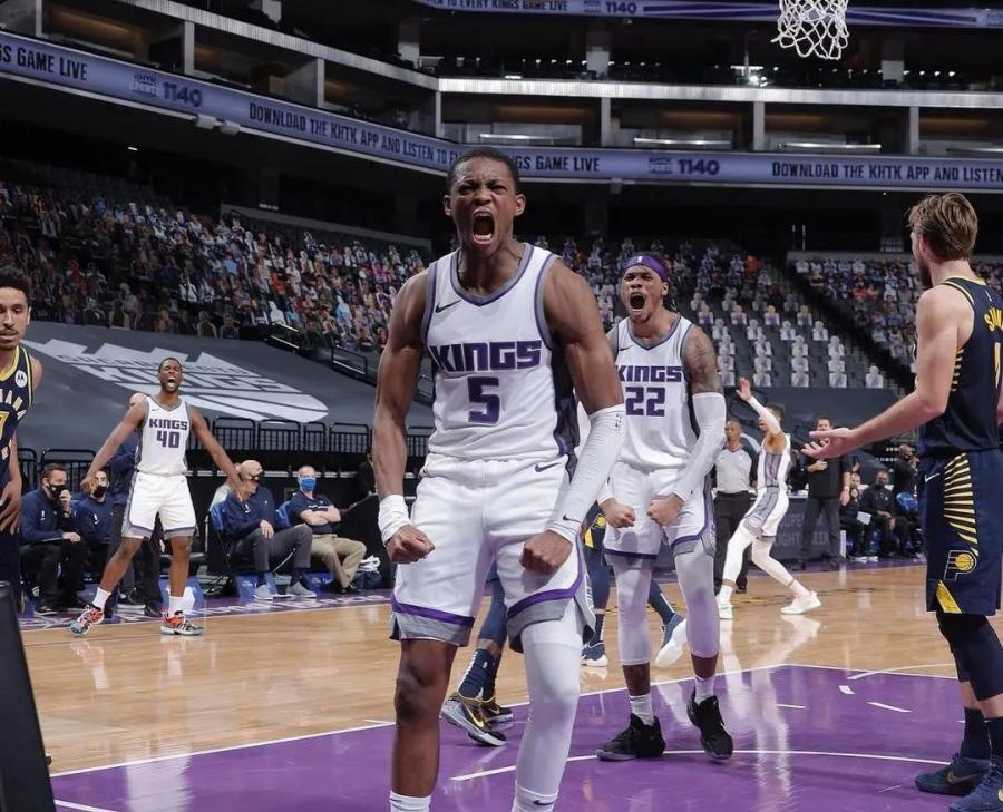 一人幹翻快艇!36+7+4,敢於單挑Leonard的後衛,1.9億大合同真香!(影)-黑特籃球-NBA新聞影音圖片分享社區