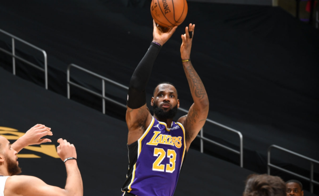 8歲就進NBA!詹姆斯打了18年為何還能保持狀態?好友「實錘」:他才26歲!-黑特籃球-NBA新聞影音圖片分享社區