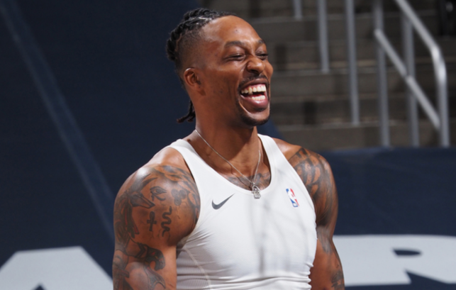 老驥伏櫪！頂替輪休的Embiid首發砍11分15板，Howard夢迴巔峰，難怪笑得很開心！-黑特籃球-NBA新聞影音圖片分享社區