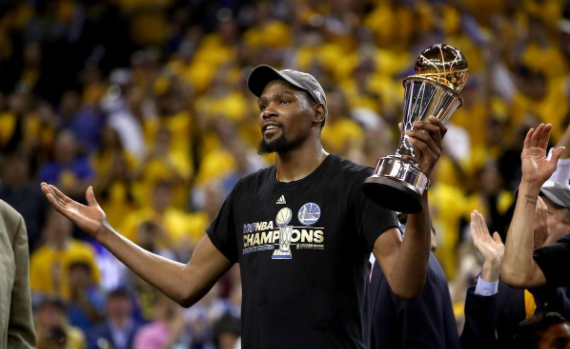 近5屆FMVP誰最強？Leonard最冷酷，詹姆斯最全面，而杜蘭特得分最高！-黑特籃球-NBA新聞影音圖片分享社區