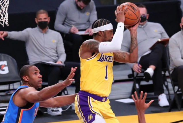 6中2僅4分！連續2場比賽，波普的低迷表現也是徹底激怒了主教練沃格爾！（影）-黑特籃球-NBA新聞影音圖片分享社區