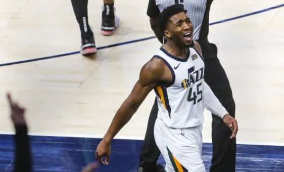 太不尊重人了！球隊戰績聯盟第一，他還打出MVP級表現，憑什麼進不了前十？-黑特籃球-NBA新聞影音圖片分享社區