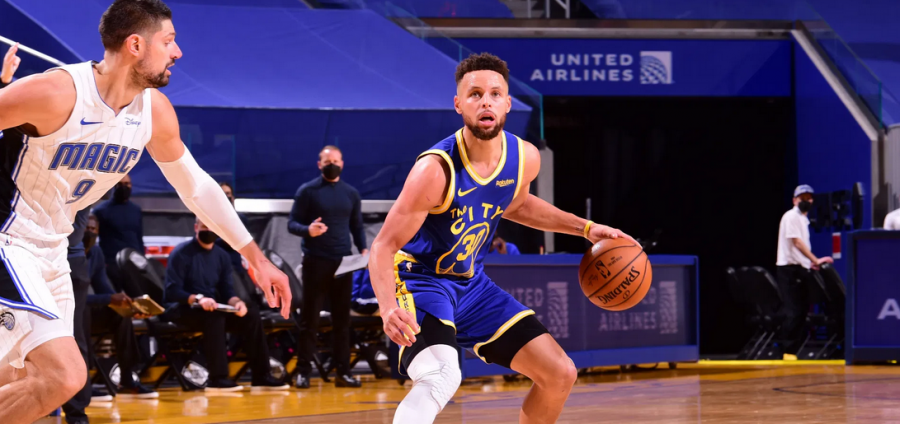 MVP模式!柯瑞得分+運動戰進球+三分高居聯盟第一,還和老詹一樣全勤!(影)-黑特籃球-NBA新聞影音圖片分享社區