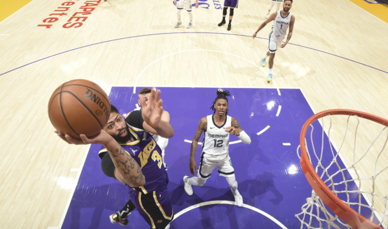 統治攻防!一眉哥復出狂轟35+9,有他在落後20分也能翻盤!(影)-黑特籃球-NBA新聞影音圖片分享社區