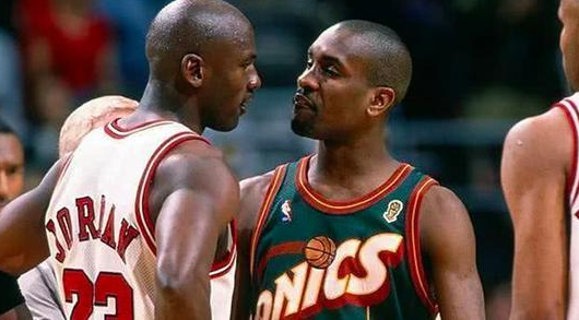 「籃球之神」Michael Jordan的五大經典垃圾話,「手套」Payton也差他幾個檔次!-黑特籃球-NBA新聞影音圖片分享社區