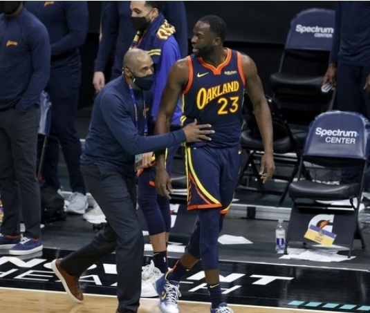 【影片】不能原諒！科爾賽后怒批格林不理智行為：你越界了，你犯了最嚴重的錯誤！-黑特籃球-NBA新聞影音圖片分享社區