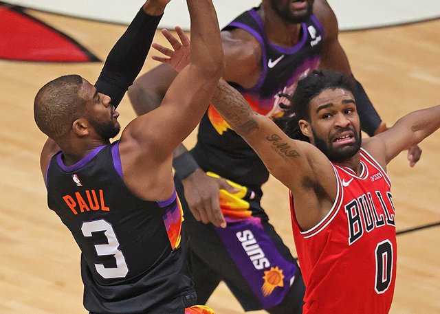 在場淨勝高達28分!末節導演一波流,事實證明,逆境還得看保羅!(影)-黑特籃球-NBA新聞影音圖片分享社區