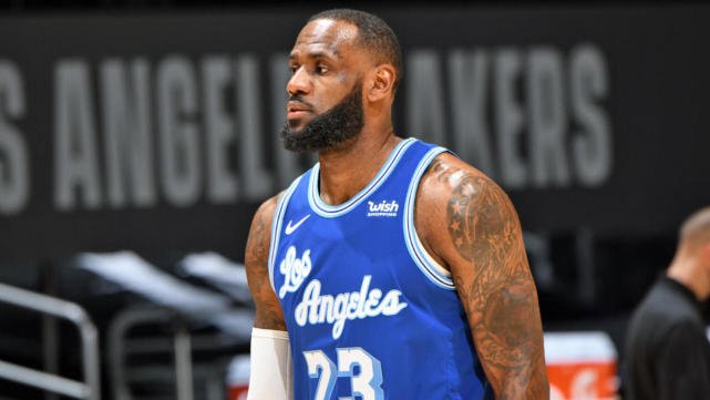 百位媒體人票選MVP!詹皇760分領跑,15人獲票數哈登0分!-黑特籃球-NBA新聞影音圖片分享社區