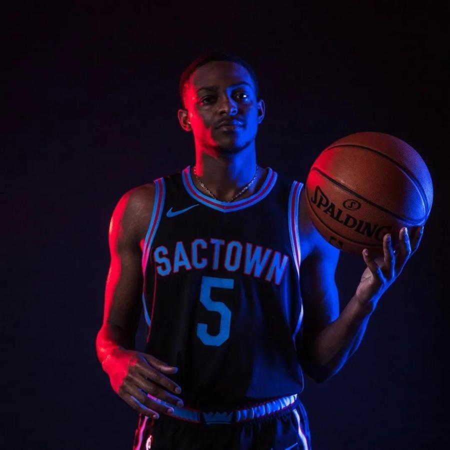 一人幹翻快艇!36+7+4,敢於單挑Leonard的後衛,1.9億大合同真香!(影)-黑特籃球-NBA新聞影音圖片分享社區