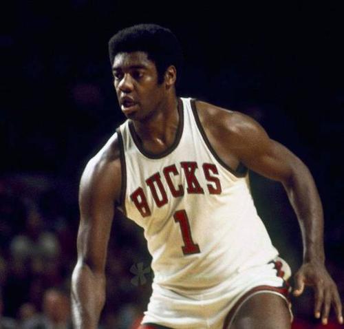 盤點NBA歷史上最強0號到最強9號:8號無懸念,1號和3號太難選!-黑特籃球-NBA新聞影音圖片分享社區