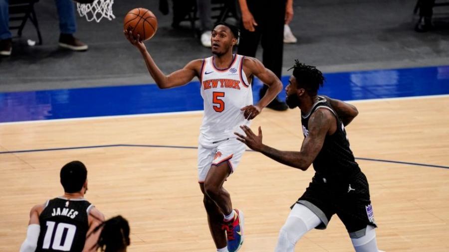 Knicks notes from Thursday's big win over Kings, including Immanuel Quickley's confidence growing