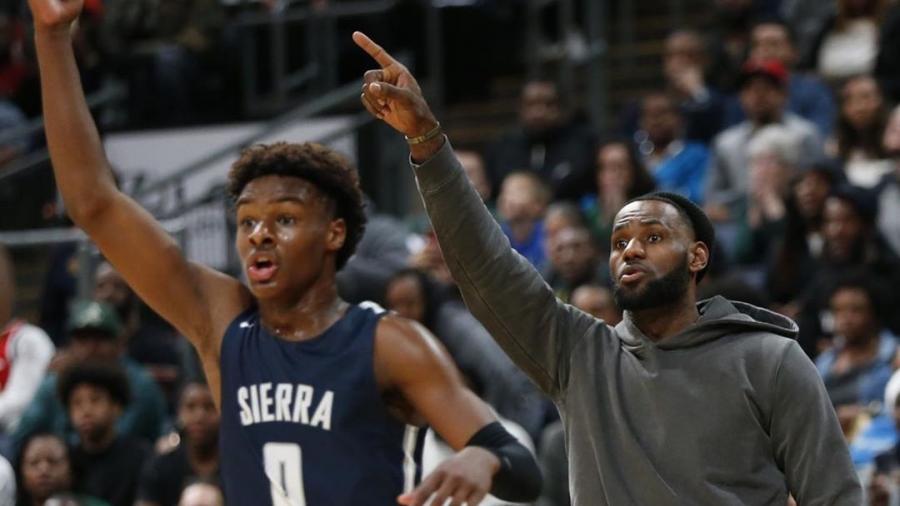 半月板撕裂！詹姆斯最擔心的事情發生了，為何巨星的兒子總是難成才？-黑特籃球-NBA新聞影音圖片分享社區