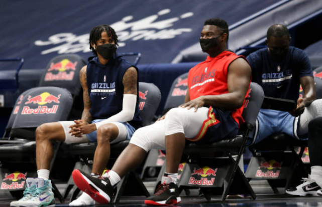 這一幕49年未見!Zion和莫蘭特上演經典對決,胖虎有望比肩三巨星!(影)-黑特籃球-NBA新聞影音圖片分享社區