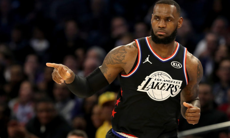 “lebron james all star”的图片搜索结果