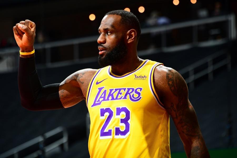 16-0!沃格爾新陣顯奇效,四大衝鋒手就位,連老詹也是頻頻稱讚!-黑特籃球-NBA新聞影音圖片分享社區