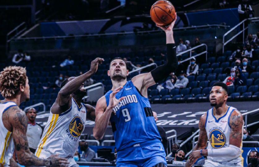 柯瑞29+11險些造逆轉,Vucevic 30+16+10,Oubre和Wiggins合砍36分,勇士惜敗魔術!(影)-黑特籃球-NBA新聞影音圖片分享社區