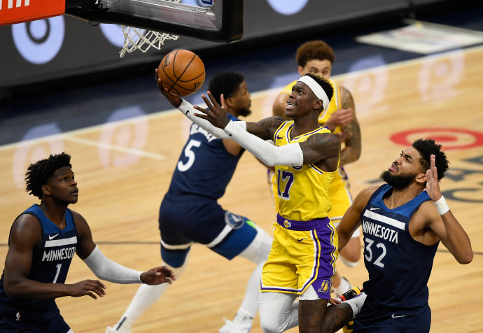 瘋狂一夜:三隊哄搶Lowry,火箭交易大獲成功,籃網迎來好消息!-黑特籃球-NBA新聞影音圖片分享社區