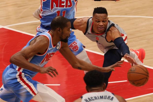 Bradley Beal, Russell Westbrook help Wizards stun Nets, 149-146
