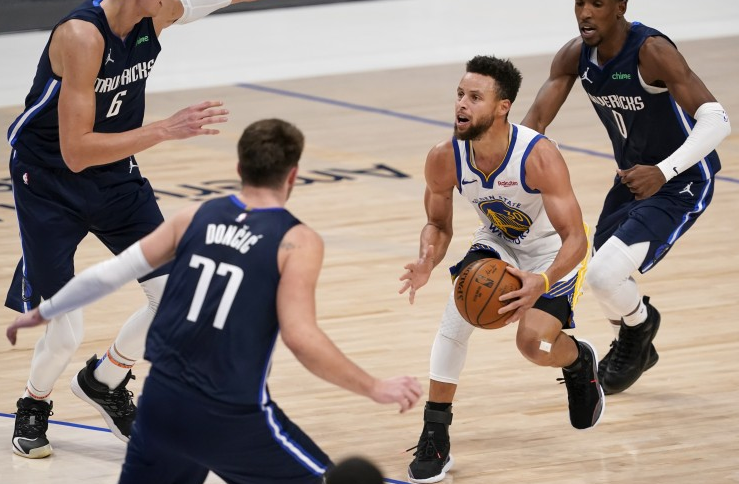 Curry用了12年的時間,投進2600個三分,當年Ray Allen用了多久?-黑特籃球-NBA新聞影音圖片分享社區