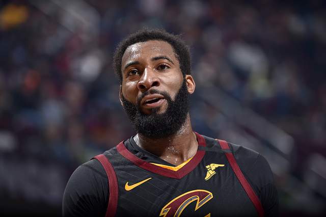 著名詹黑名記:我不會同情Drummond,他賺了1.36億美元,季後賽卻0勝8負!-黑特籃球-NBA新聞影音圖片分享社區