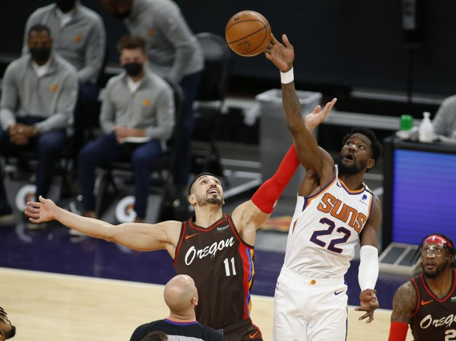 是否認為自己是DPOY候選人？Ayton：啊這，我都起雞皮疙瘩了！-黑特籃球-NBA新聞影音圖片分享社區