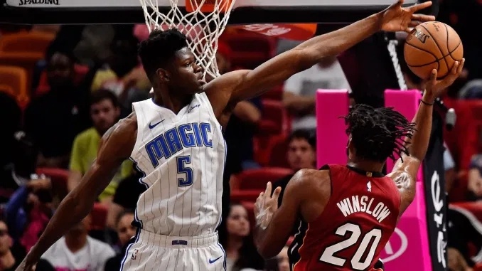 湖人新選擇!22歲火鍋狂人遭哄搶,臂展2米39,他有希望成為下一個Gobert!-黑特籃球-NBA新聞影音圖片分享社區