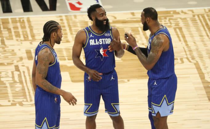 NBA全明星先發出爐,哈登和Lillard竟齊齊落選,引起球迷非常不滿:太愚蠢了!-黑特籃球-NBA新聞影音圖片分享社區