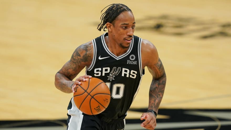 Five Spurs in COVID-19 protocols, DeMar DeRozan injured | Yardbarker