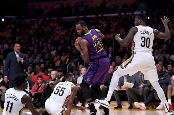 18年詹姆斯承諾加盟湖人,他立即要求離開湖人,不想在詹姆斯陰影之下!-黑特籃球-NBA新聞影音圖片分享社區