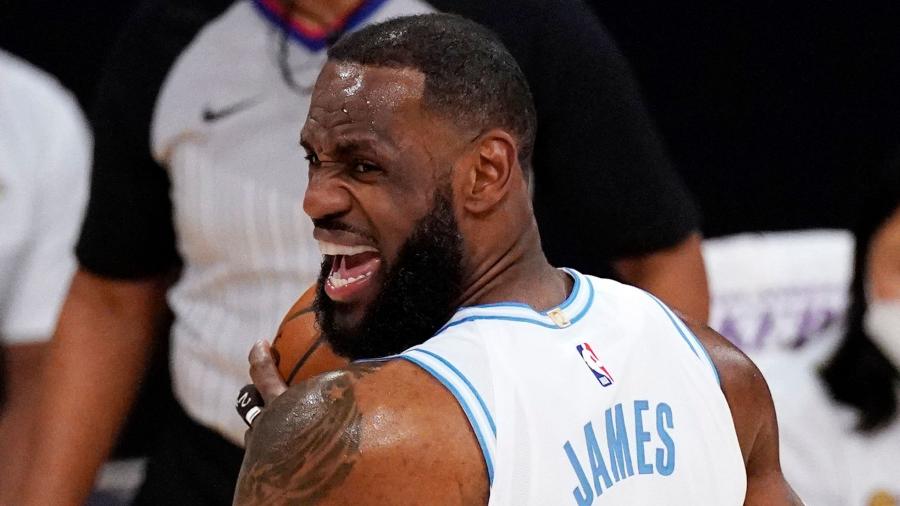LeBron James rebuffs suggestion he 'needs more rest' as Los Angeles Lakers  fall to Washington Wizards in overtime | NBA News | Sky Sports