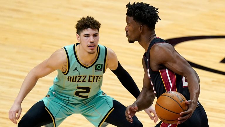 202分99籃板107助攻!三球刷新NBA歷史紀錄,球爹:我的三個兒子能擊敗籃網三巨頭!-黑特籃球-NBA新聞影音圖片分享社區