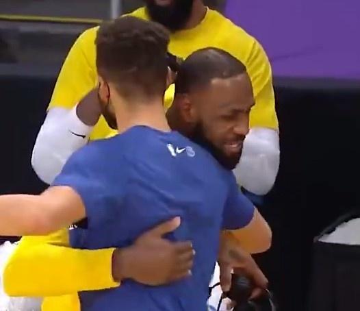 柯瑞:我們的對手還是想著要去痛扁我們,他們忘不了去過5-6年的事!-黑特籃球-NBA新聞影音圖片分享社區