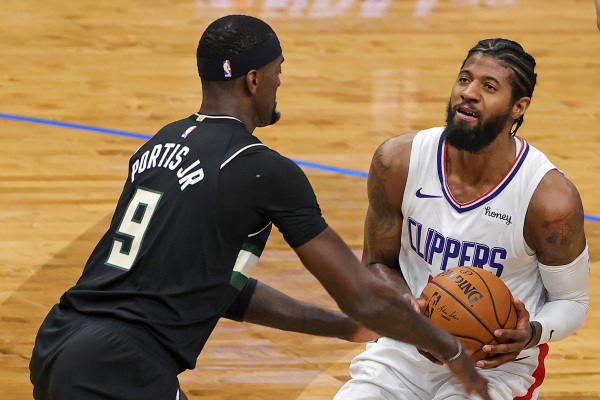 Clippers can't contain Giannis Antetokounmpo, Bucks down stretch – Press  Enterprise