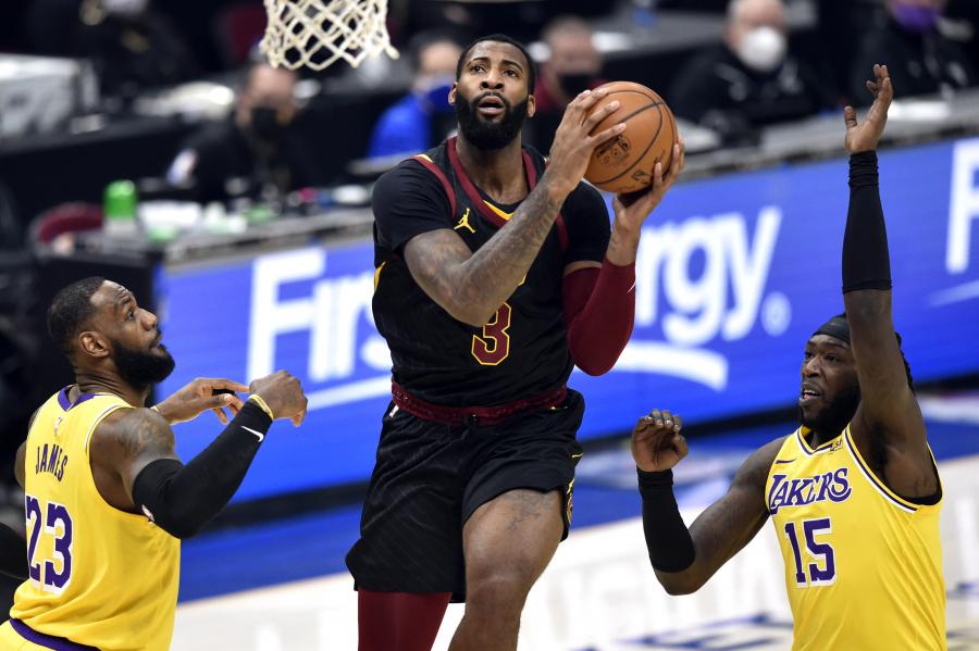 Why the Los Angeles Lakers must sign Andre Drummond if bought out