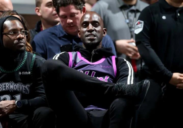 道德綁架!公開罵老闆!Kevin Garnett這次真的錯了-黑特籃球-NBA新聞影音圖片分享社區