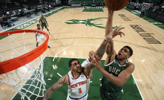 字母哥24+10+10大三元!Randle低迷僅7分,公鹿虐殺尼克!(影)-黑特籃球-NBA新聞影音圖片分享社區