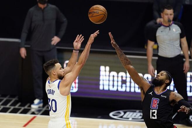 可愛28+9,喬治17分,柯瑞低迷僅14分,快艇大勝勇士送其四連敗!(影)-黑特籃球-NBA新聞影音圖片分享社區