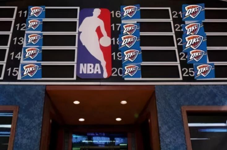 未來7年一共囤了30個選秀權?NBA選秀大會,可以改名為雷霆選秀大會了…-黑特籃球-NBA新聞影音圖片分享社區
