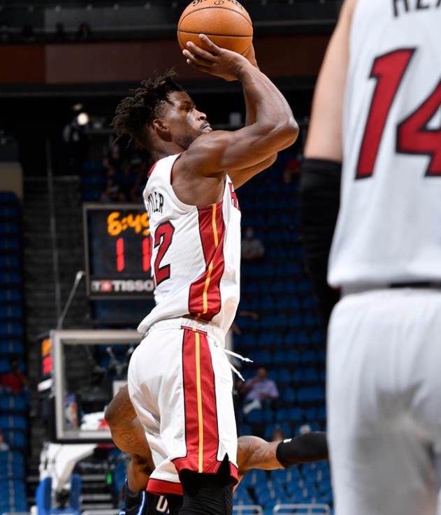 Butler 29+7+9，Vucevic砍38+10無力回天，熱火送魔術8連敗！（影）-黑特籃球-NBA新聞影音圖片分享社區