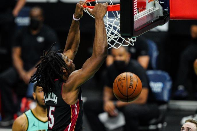 Butler復出20+9,Rozier 26+11,Monk替補轟32分,熱火不敵黃蜂遭6連敗(影)-黑特籃球-NBA新聞影音圖片分享社區