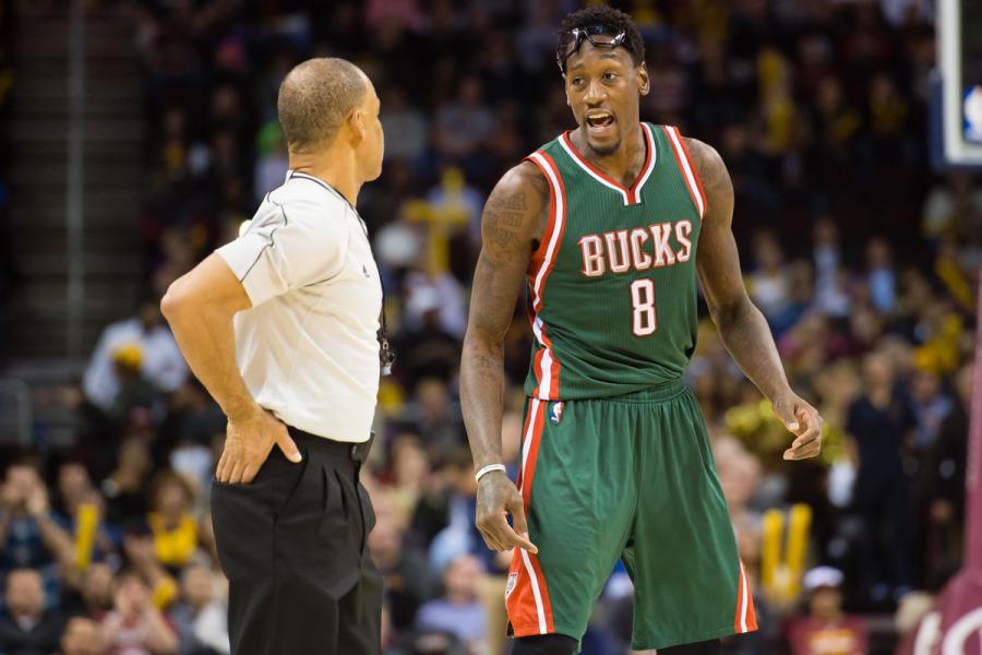 The Worst Bucks Contract of the Last Decade: Larry Sanders Three-Thumb Salutes His 2nd Place Finish - Brew Hoop