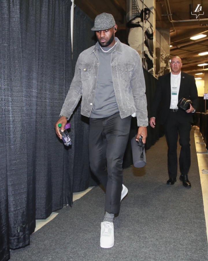 NBA球員衣品分三六九等，有的是潮男，而有的穿衣風格一言難盡