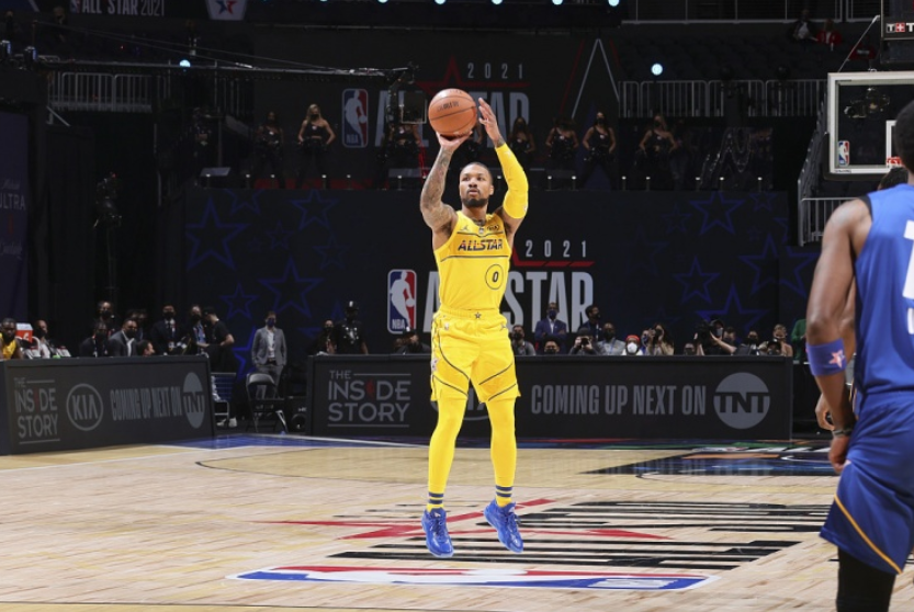 舊愛成別人新歡?KD含淚按讚LBJ與柯瑞明星賽親密互動-黑特籃球-NBA新聞影音圖片分享社區