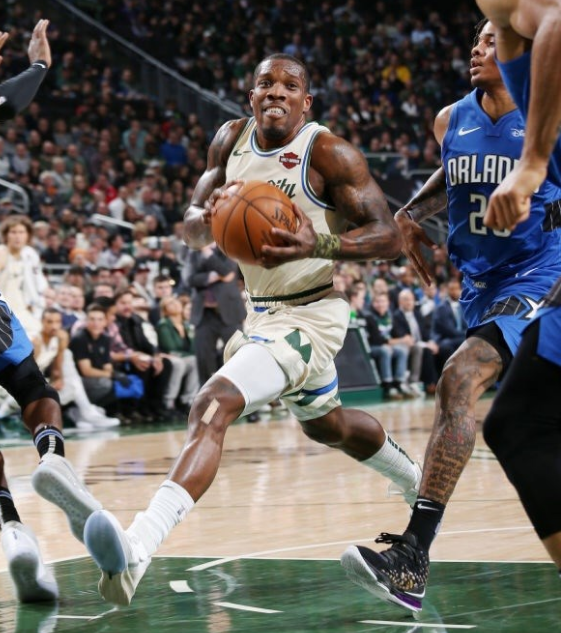 盤點現役NBA現役5大「坦克」後衛:Bledsoe手臂比大腿粗,Westbrook胸肌似護甲!-黑特籃球-NBA新聞影音圖片分享社區