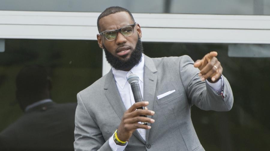已經36歲了,詹皇的NBA生涯還有多遠?本人親口給出答案:永遠!-黑特籃球-NBA新聞影音圖片分享社區