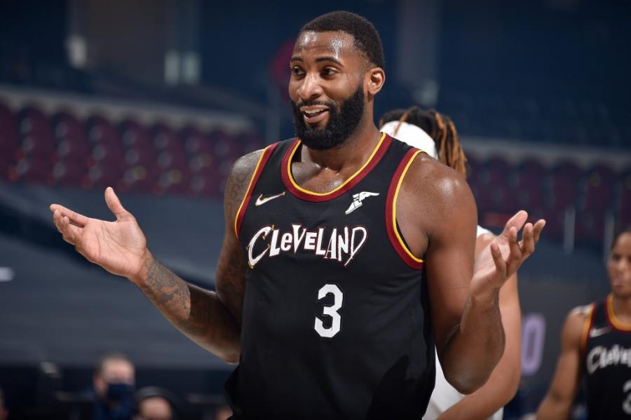 都是大球市！湖人年薪77萬，尼克4年6400萬，抓猛哥會為了圓夢放棄金錢？-黑特籃球-NBA新聞影音圖片分享社區