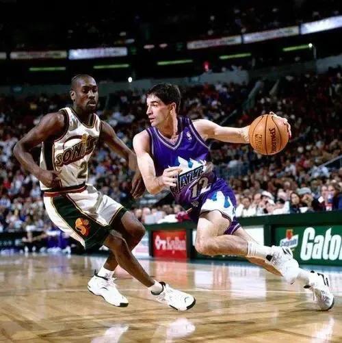 盤點NBA聯盟出了名的惡漢,Bill Laimbeer差點毀了籃球之神-黑特籃球-NBA新聞影音圖片分享社區
