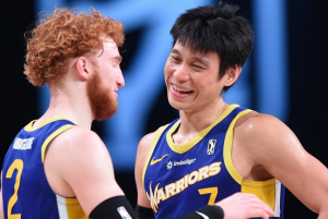 林書豪復出就爆發!怒飆25+4+4帶隊8連勝,賽後回酒店繼續加練!(影)-黑特籃球-NBA新聞影音圖片分享社區